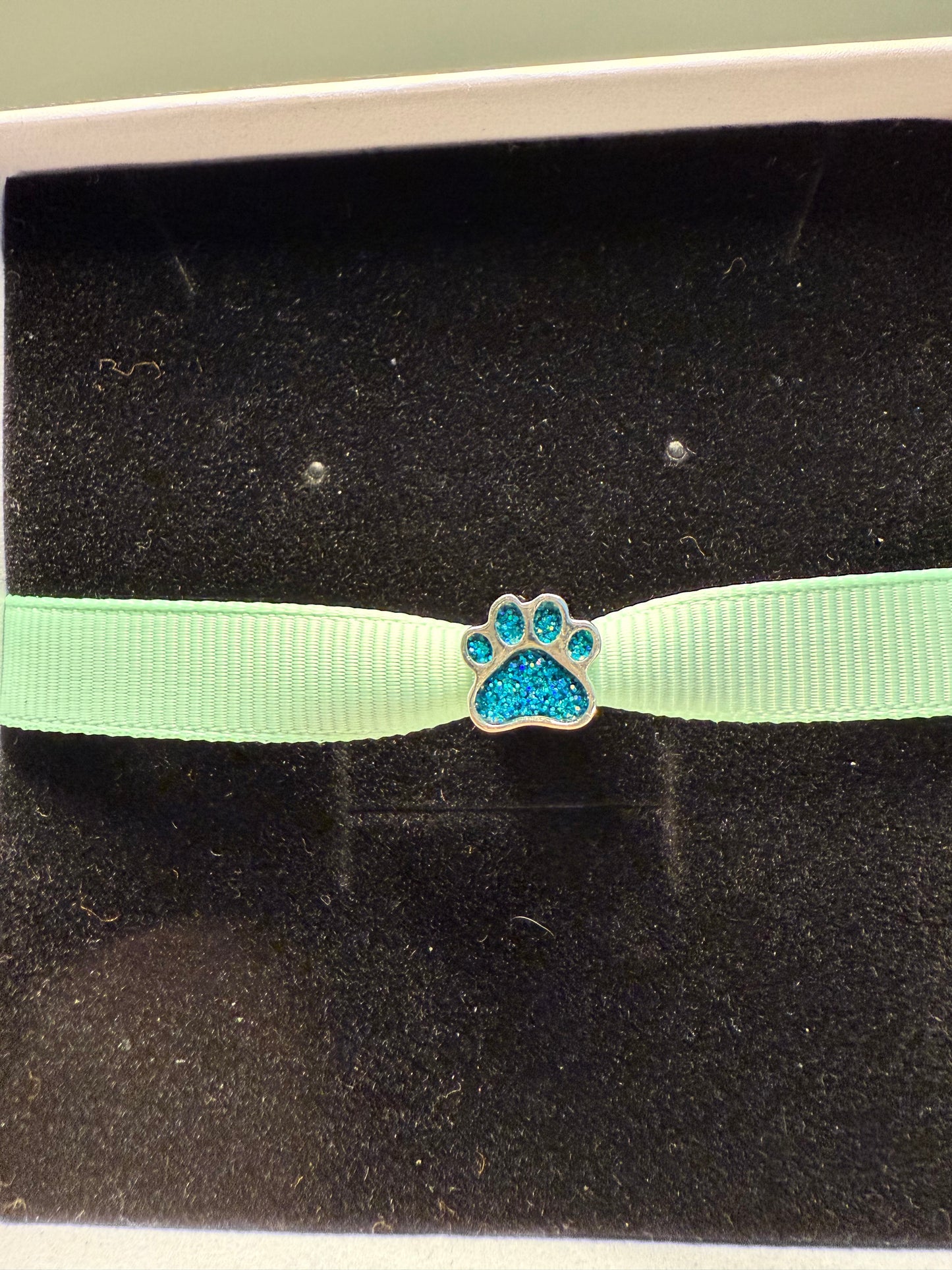 Paw Print Design Charm