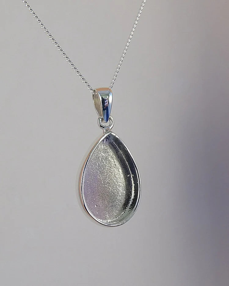 Pear Shape Solid Pendant